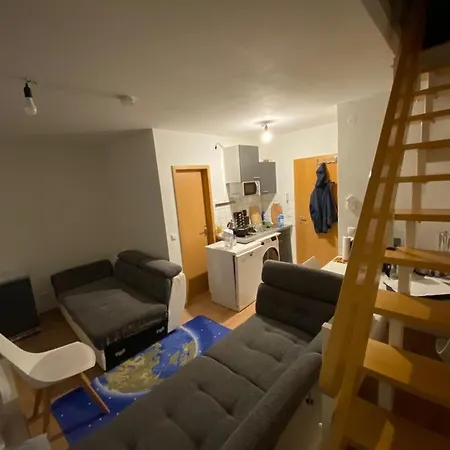 Studiozimmer Fur Mann